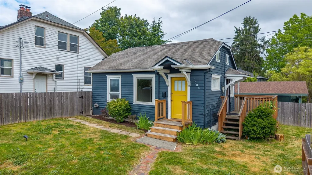 3731 Hoyt Avenue Everett WA 98201