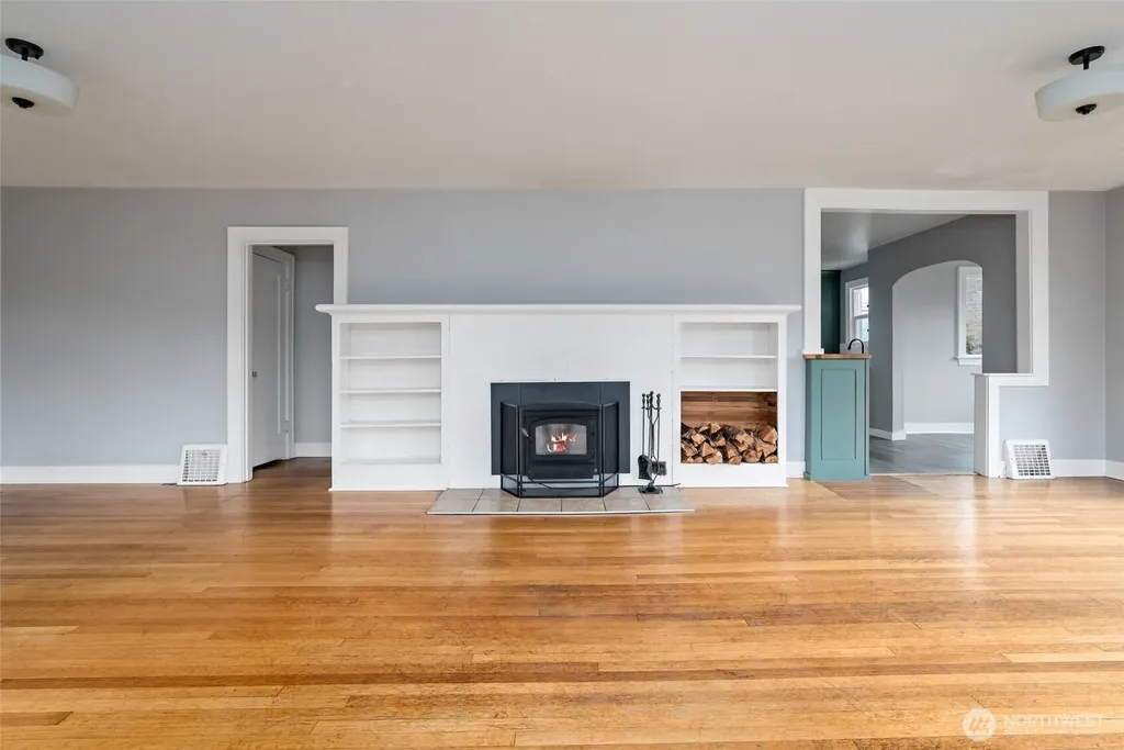 3731 Hoyt Avenue Everett WA 98201