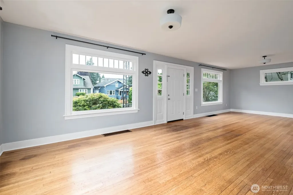 3731 Hoyt Avenue Everett WA 98201
