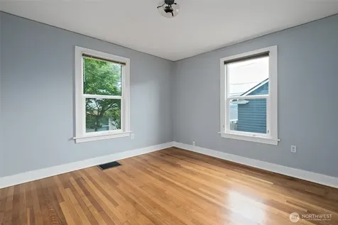 3731 Hoyt Avenue Everett WA 98201