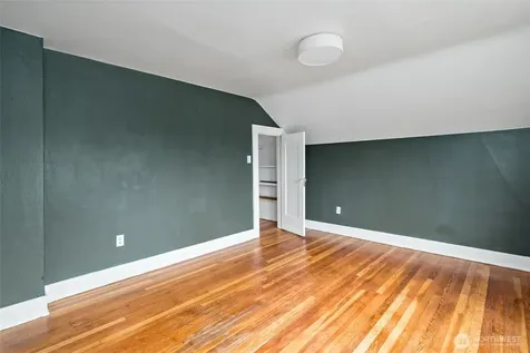 3731 Hoyt Avenue Everett WA 98201