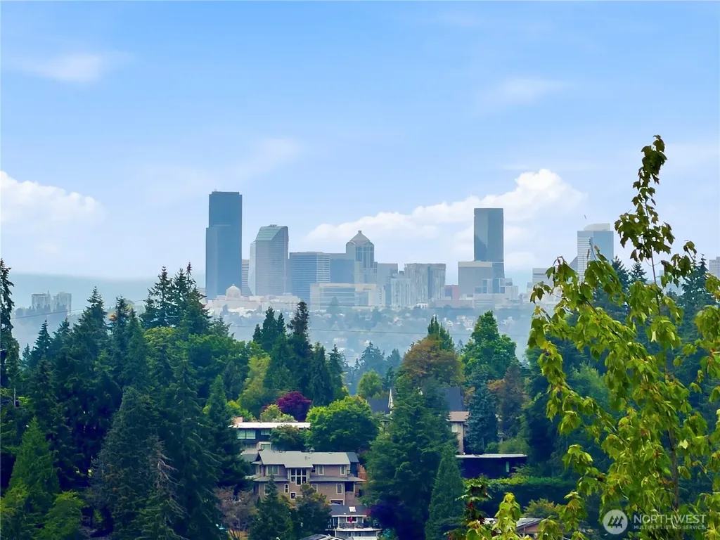 2680 139 Avenue SE Bellevue WA 98005
