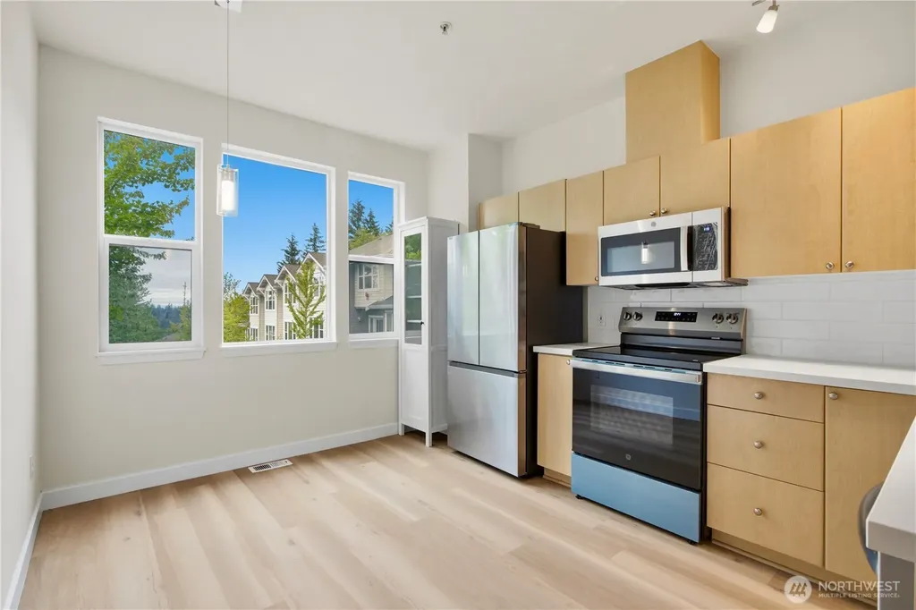 2680 139 Avenue SE Bellevue WA 98005