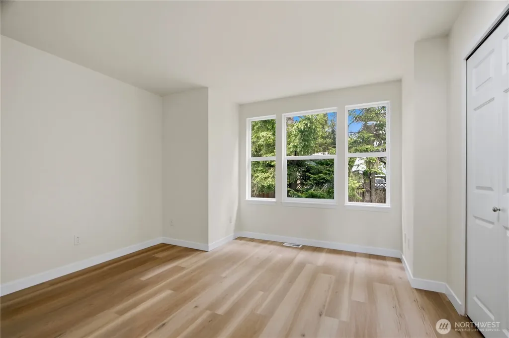 2680 139 Avenue SE Bellevue WA 98005