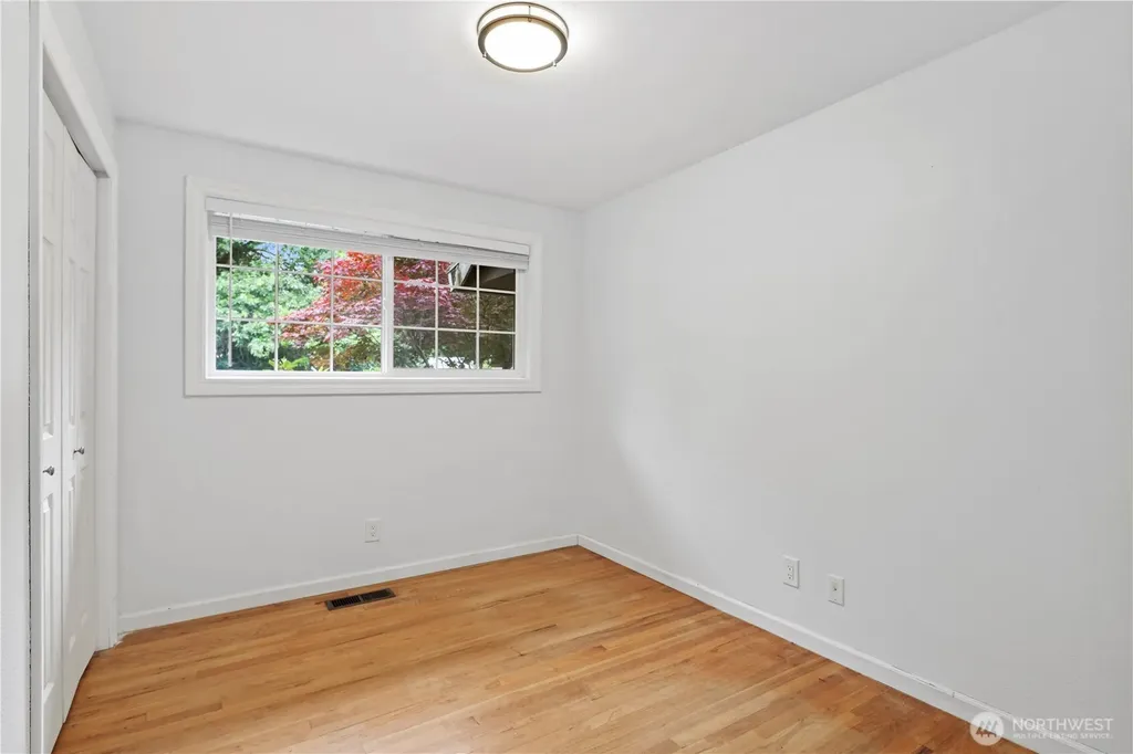 15415 64th Avenue NE Kenmore WA 98028
