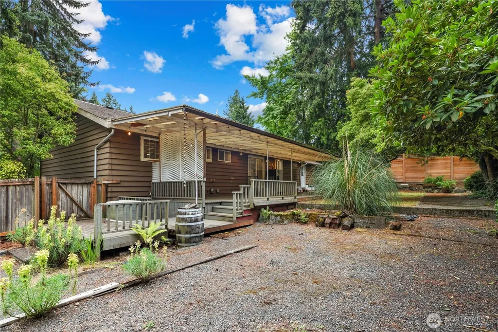 15415 64th Avenue NE Kenmore WA 98028