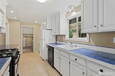 15415 64th Avenue NE Kenmore WA 98028