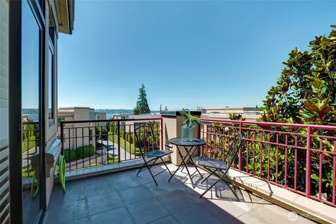 219 5th Avenue S Kirkland WA 98033