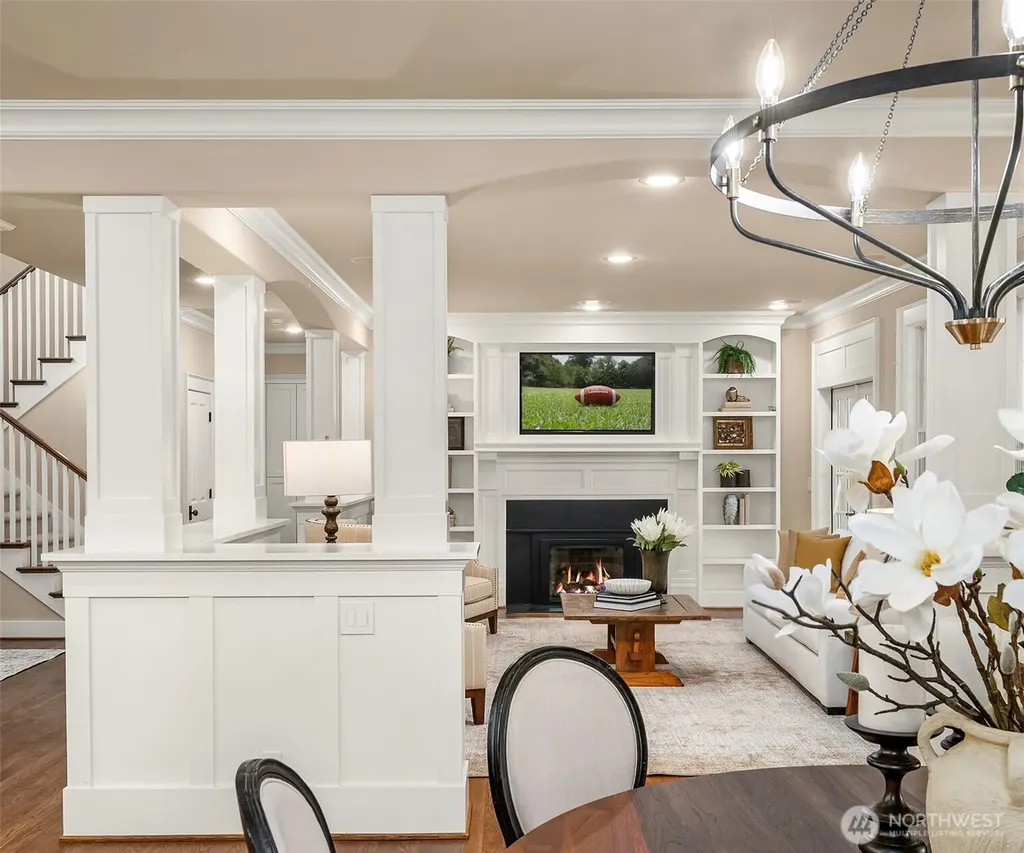 10910 NE 18th Place Bellevue WA 98004