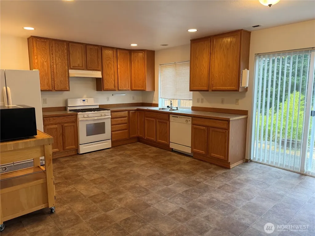 37107 SE Stewart Street Snoqualmie WA 98065