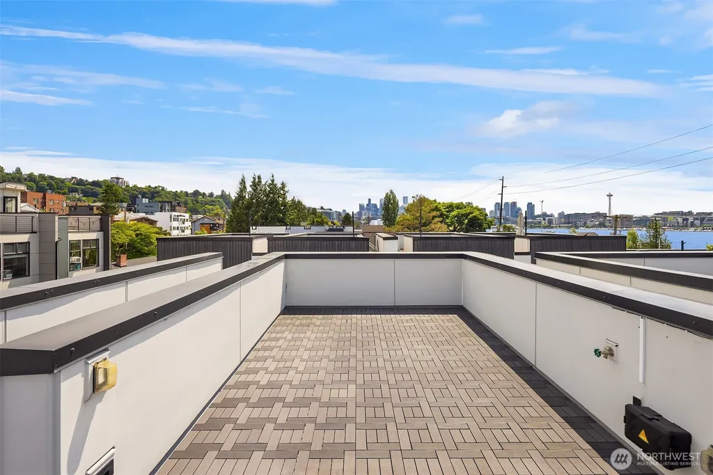 2239 Minor Avenue E Seattle WA 98102