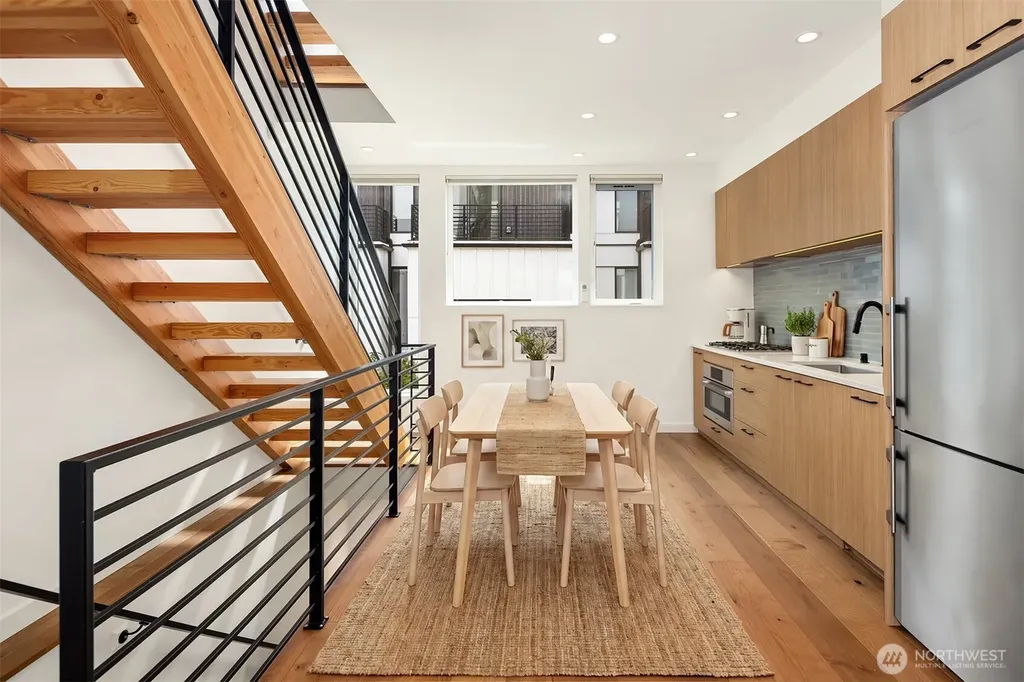 2239 Minor Avenue E Seattle WA 98102