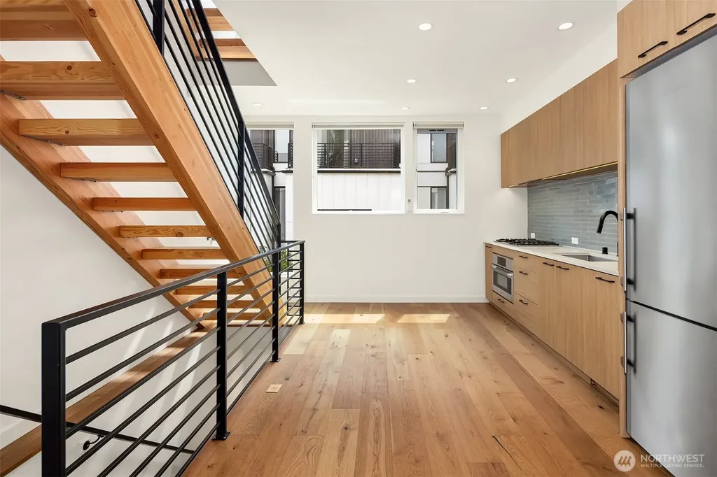 2239 Minor Avenue E Seattle WA 98102