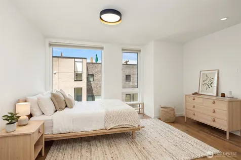 2239 Minor Avenue E Seattle WA 98102