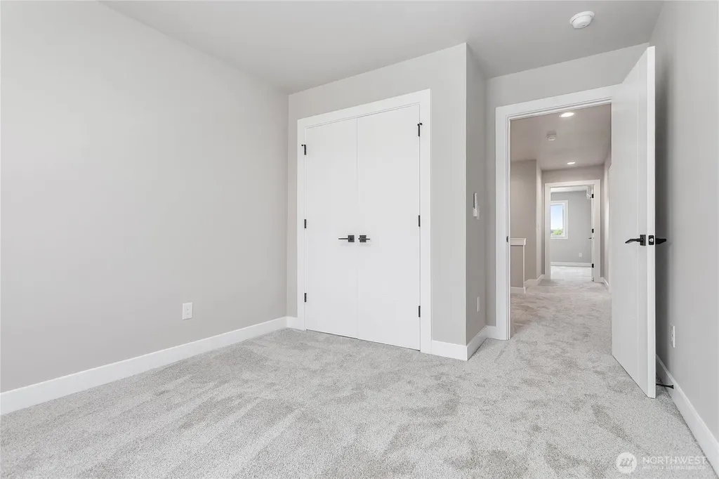 400 W 3rd Street Sumas WA 98247