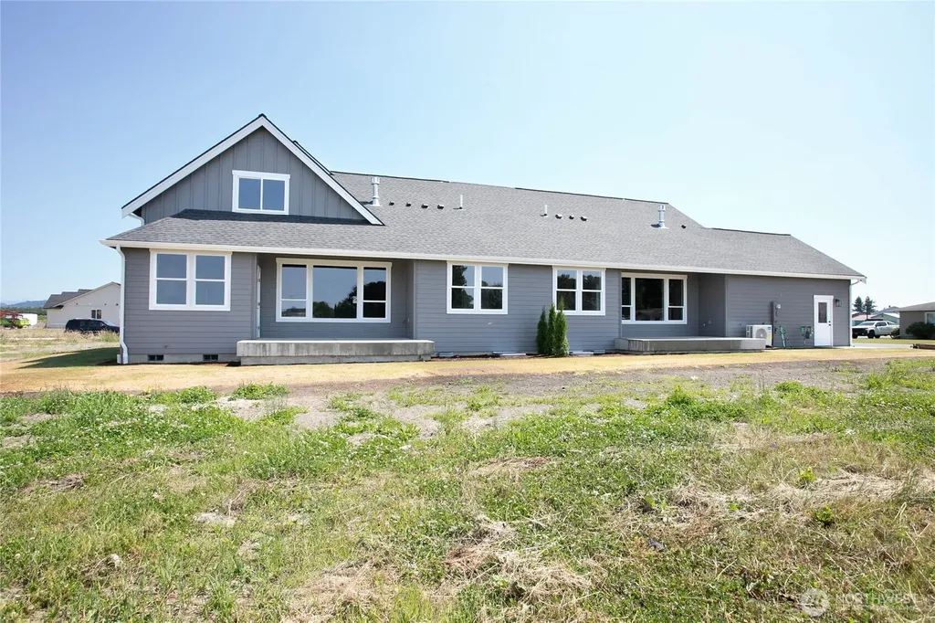 400 W 3rd Street Sumas WA 98247