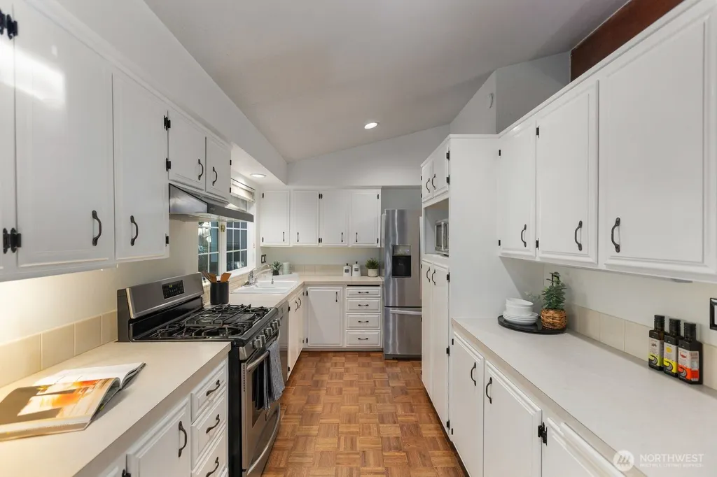 17801 23rd Avenue SE Bothell WA 98012