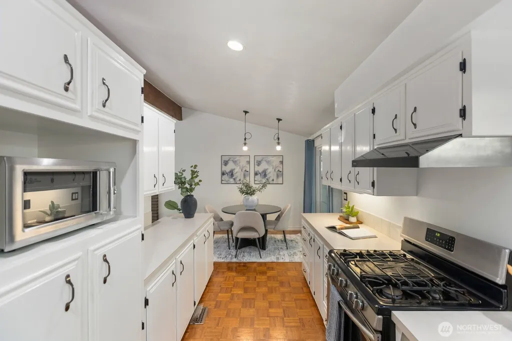 17801 23rd Avenue SE Bothell WA 98012