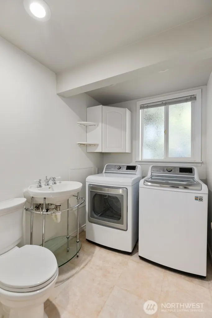 17801 23rd Avenue SE Bothell WA 98012