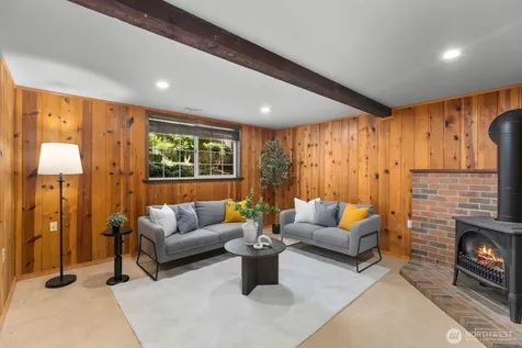 17801 23rd Avenue SE Bothell WA 98012