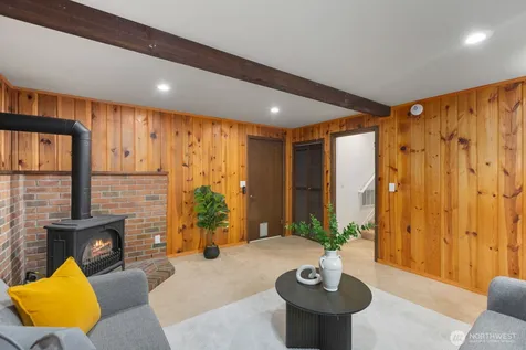 17801 23rd Avenue SE Bothell WA 98012