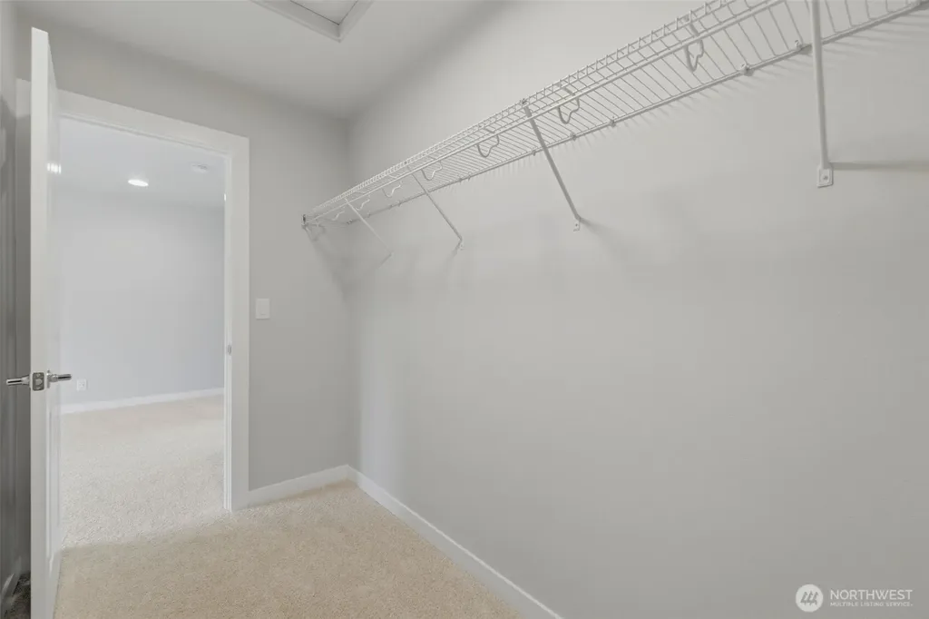 12506 SE 256th Place Kent WA 98030