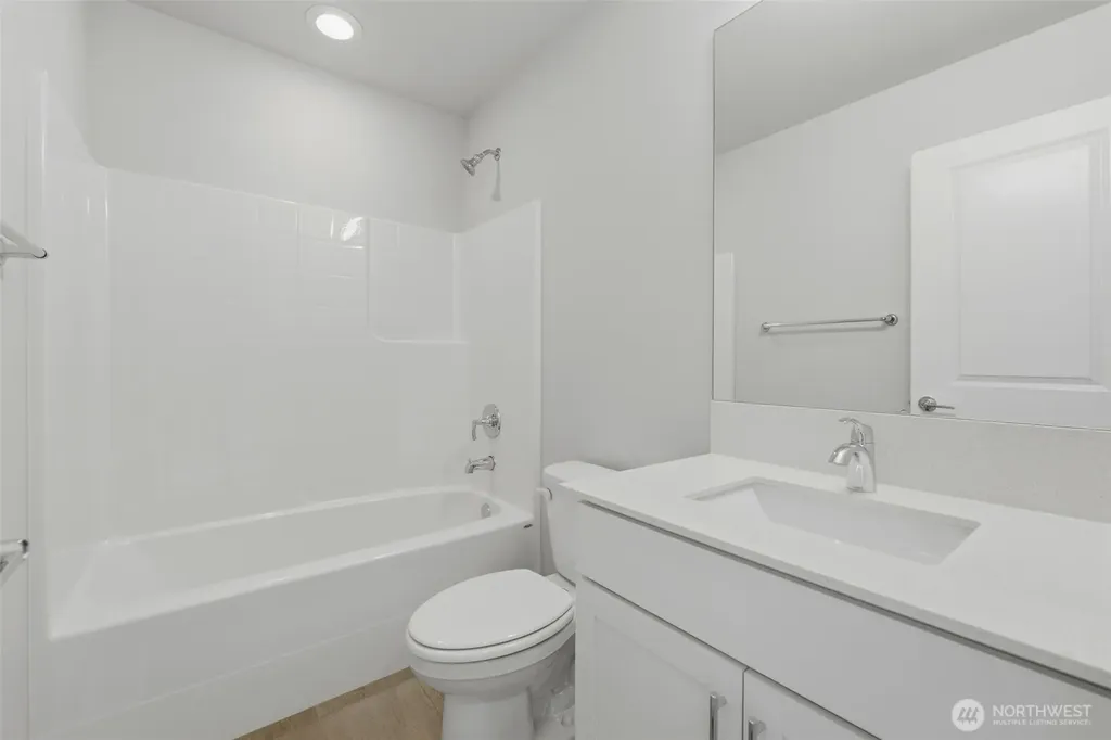 12506 SE 256th Place Kent WA 98030