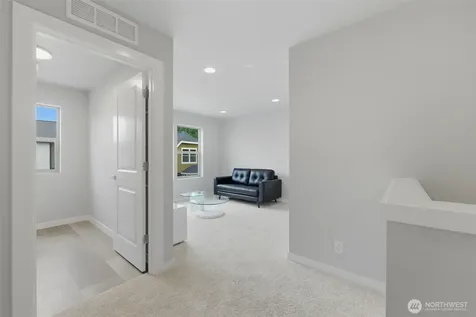 12506 SE 256th Place Kent WA 98030
