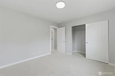 12506 SE 256th Place Kent WA 98030