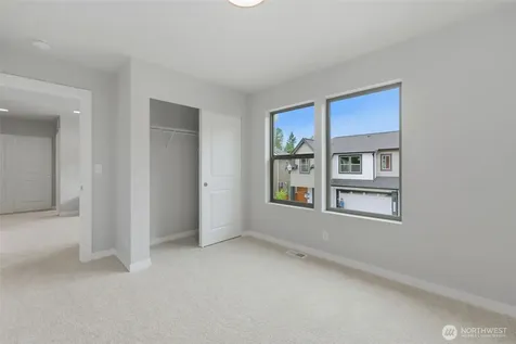 12506 SE 256th Place Kent WA 98030