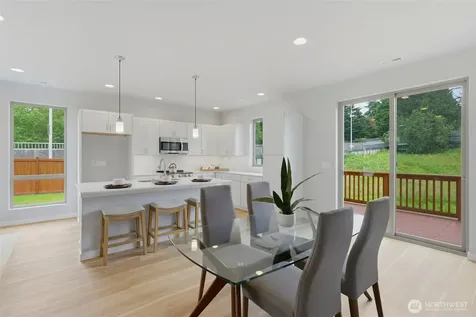 12506 SE 256th Place Kent WA 98030