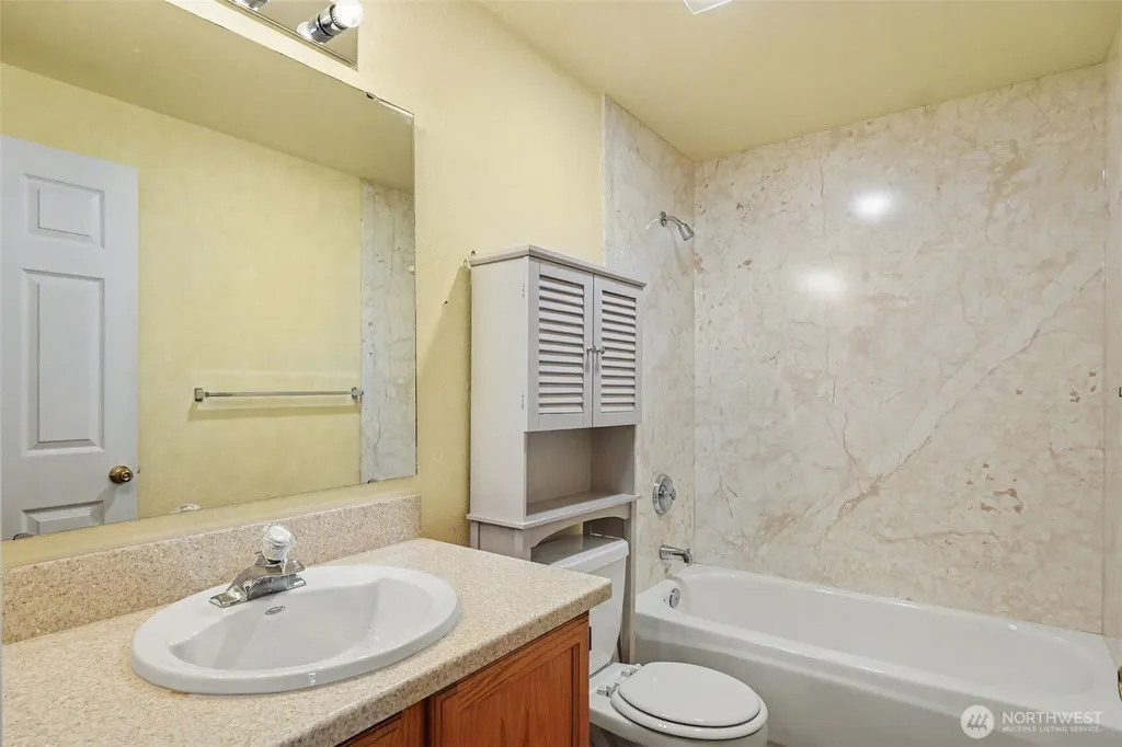 202 Mountain Park Boulevard Issaquah WA 98027