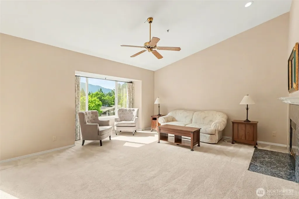 202 Mountain Park Boulevard Issaquah WA 98027