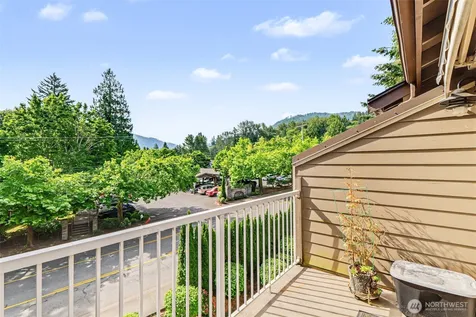 202 Mountain Park Boulevard Issaquah WA 98027