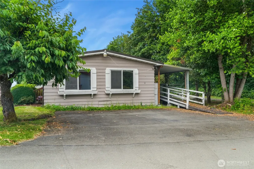 26220 NE Stella Street Duvall WA 98019