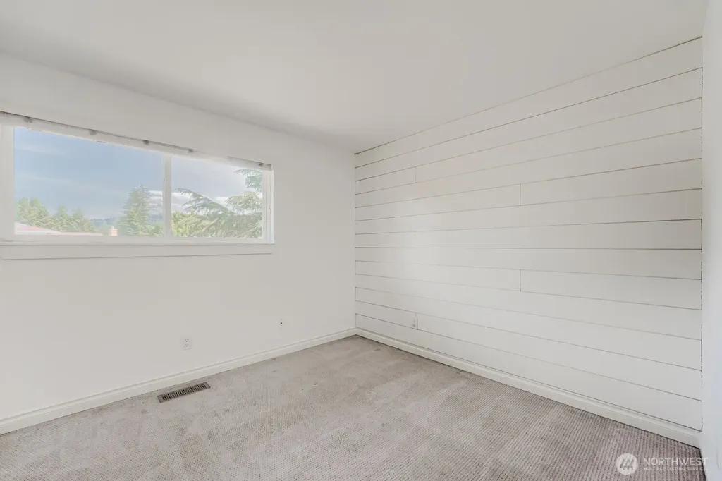 4437 NE 23rd Court Renton WA 98059