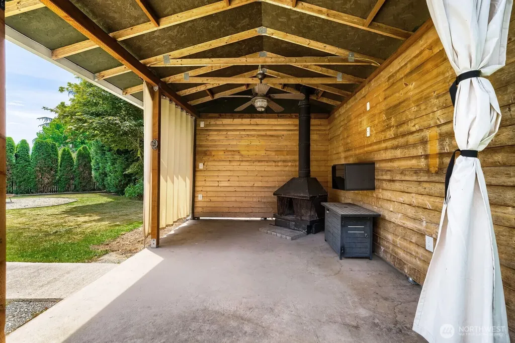 4437 NE 23rd Court Renton WA 98059