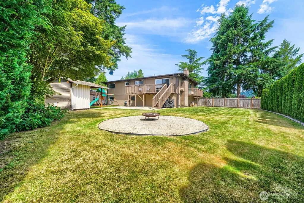4437 NE 23rd Court Renton WA 98059