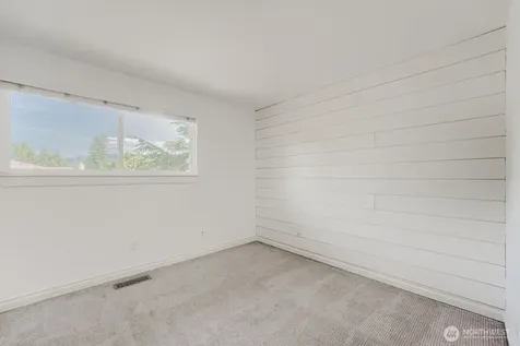 4437 NE 23rd Court Renton WA 98059