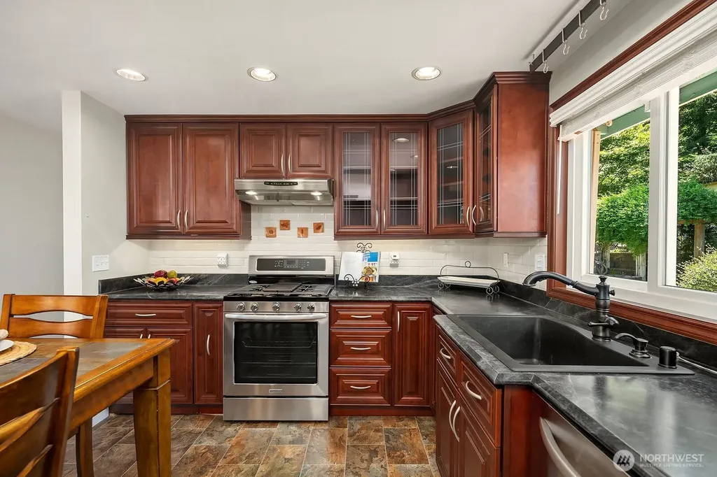 505 S 26th Street Renton WA 98055