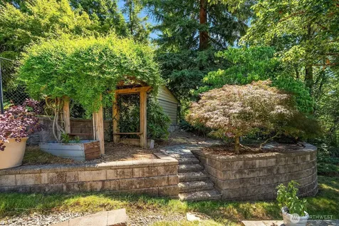 505 S 26th Street Renton WA 98055