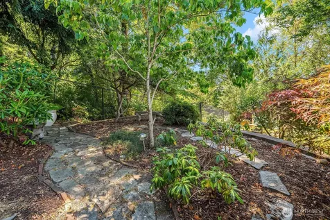505 S 26th Street Renton WA 98055