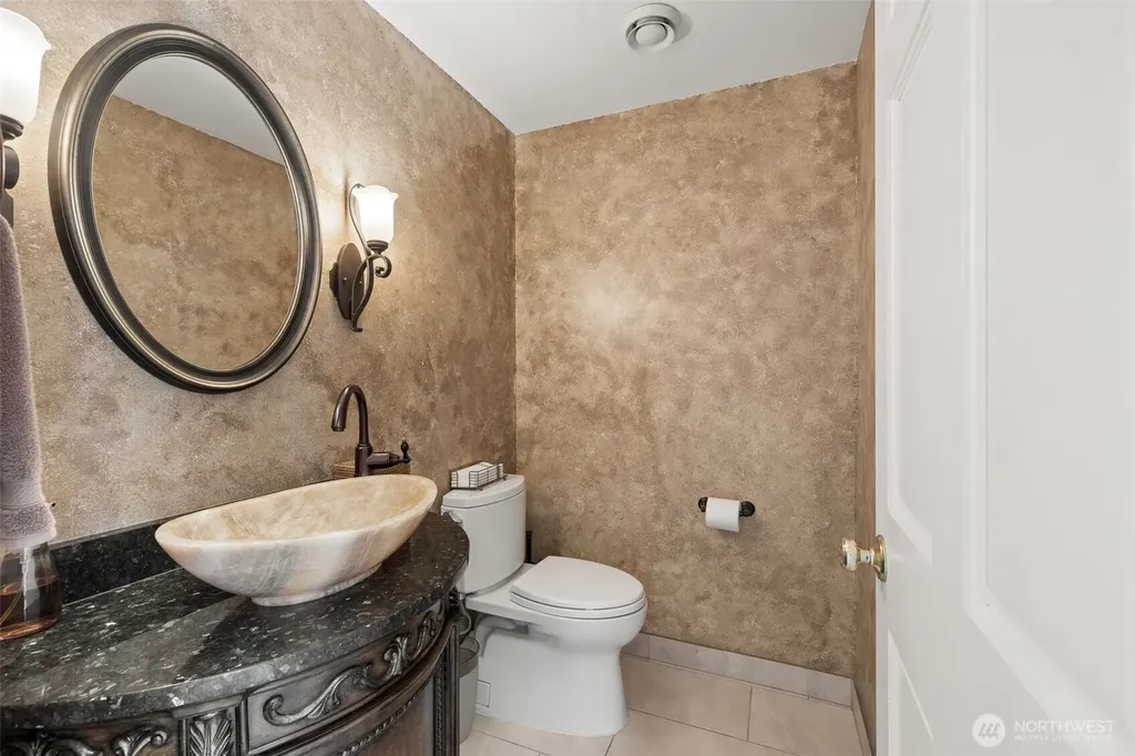 18141 Normandy Terrace SW Normandy Park WA 98166