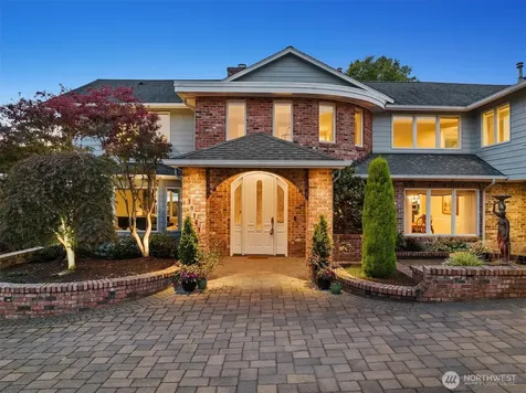18141 Normandy Terrace SW Normandy Park WA 98166