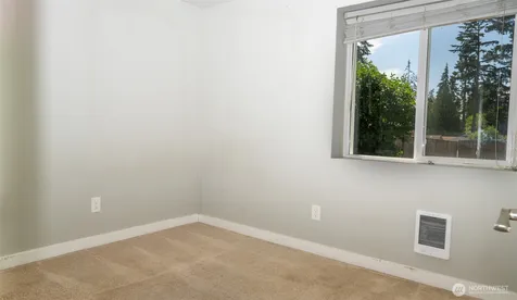 22806 53rd Avenue W Mountlake Terrace WA 98043