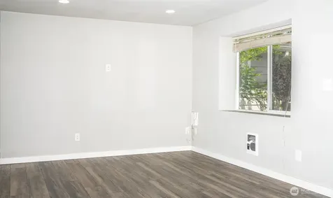 22806 53rd Avenue W Mountlake Terrace WA 98043