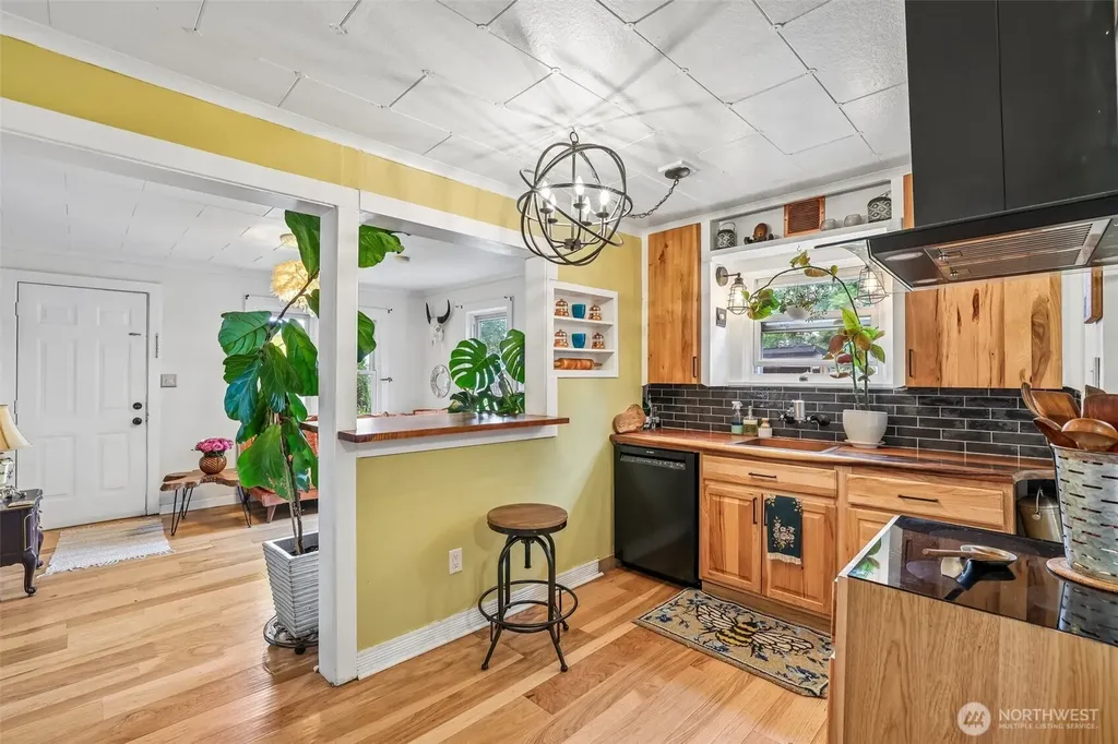 1019 W 37th Street Vancouver WA 98660