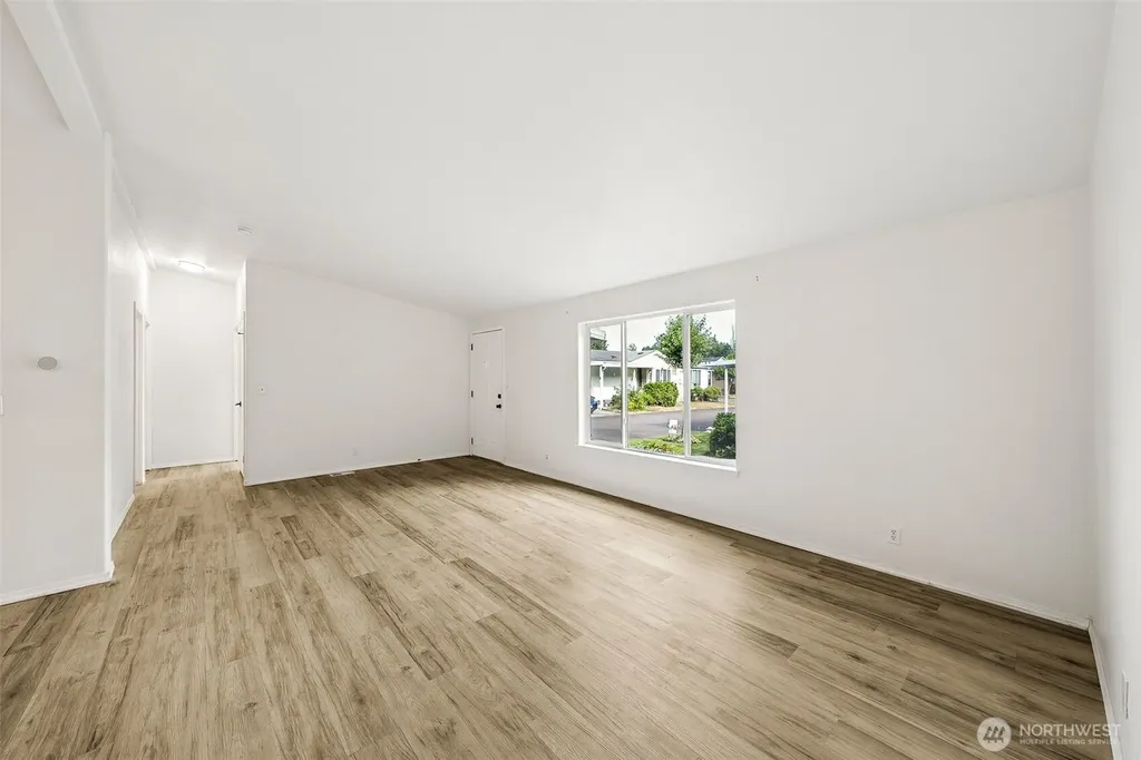 9421 21st Avenue E Tacoma WA 98445