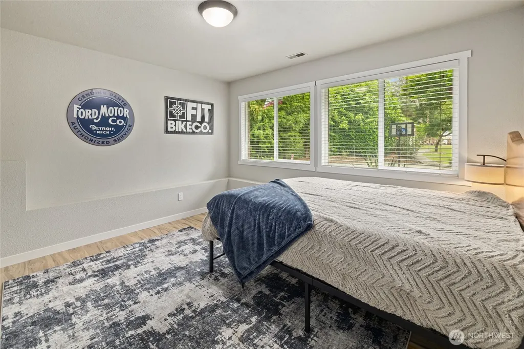 10913 30th Street Ct E Edgewood WA 98372