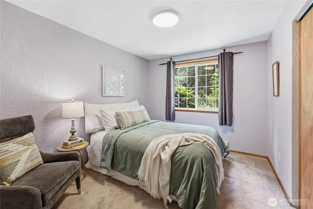 22250 NE Sea Vista Poulsbo WA 98370